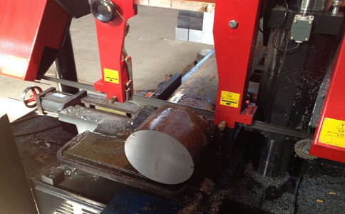 霞山卧式带锯床加工时出现明显振荡如何排查？